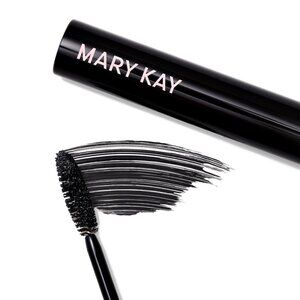 NIB Mary Kay Ultimate Mascara - Black